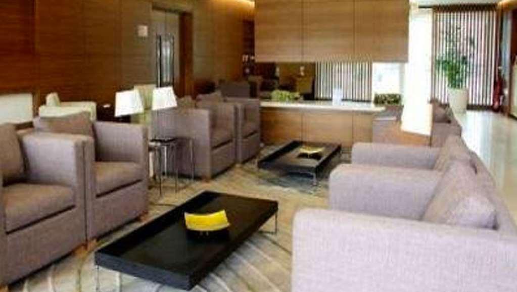 Lakeside Park Hotel & Spa Fishbourne  내부 사진